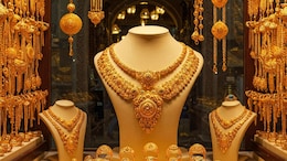 Gold Silver Price:  मोठी खुशखबर! सोने- चांदी झाले हजारो रुपयांनी स्वस्त;  जाणून घ्या आजचा भाव