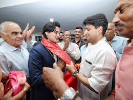 MP में क्रिकेट की कमान अब महाआर्यमन सिंधिया के हाथ में, दादा-पिता का भी तोड़ दिया रिकॉर्ड MP में क्रिकेट की कमान अब महाआर्यमन सिंधिया के हाथ में, दादा-पिता का भी तोड़ दिया रिकॉर्ड