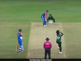 Abhishek Sharma's MS Dhoni-Esque Helicopter Cover Drive Leaves R Ashwin Stunned Abhishek Sharma's MS Dhoni-Esque Helicopter Cover Drive Leaves R Ashwin Stunned