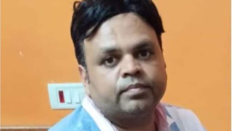 NTPC के उप महाप्रबंधक विजय दुबे 4.5 लाख की रिश्वत लेते रंगे हाथों गिरफ्तार, ऐसे चढ़ा ACB के हत्थे