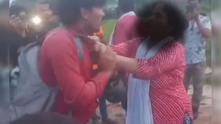 4 बच्चों की मां को चढ़ा इश्क रोग, पति के जाते ही बॉयफ्रेंड को बुलाया… और हो गया बड़ा कांड