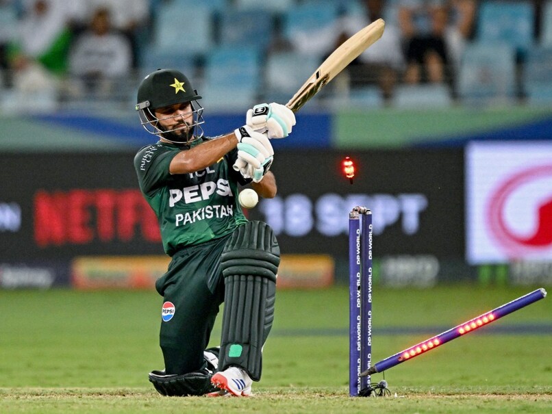 PCB Accused Of Corruption Over Kits By Ex-Pakistan Star Amid 'Handshake' Row