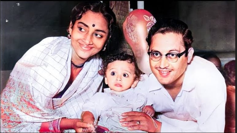 गुरु दत्त की पोतियों को क्या आपने देखा?  एक सुपरहिट वेब सीरीज पर कर रही काम तो दूसरी साउथ सिनेमा में कर रही है एंट्री...