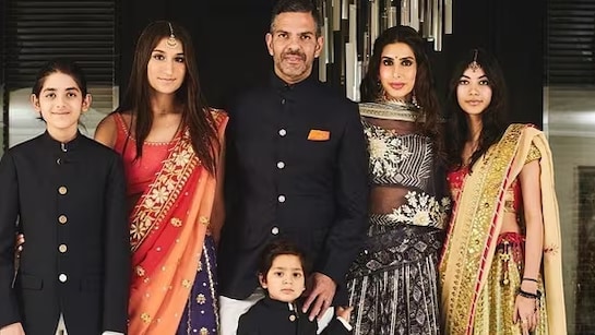 What Priya Sachdev, A Full-Time Mom To Sunjay Kapur's Son, Couldn't Do For  Daughter With Vikram Chatwal