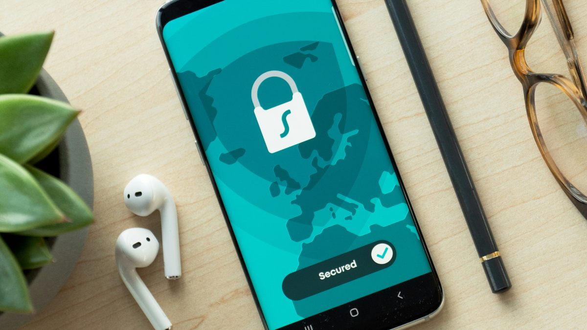 Online Banking Tips: डिजिटल बैंकिंग के लिए इन 8 आदतों को अपना लिया तो खत्म हो जाएगा हैकर्स का डर!