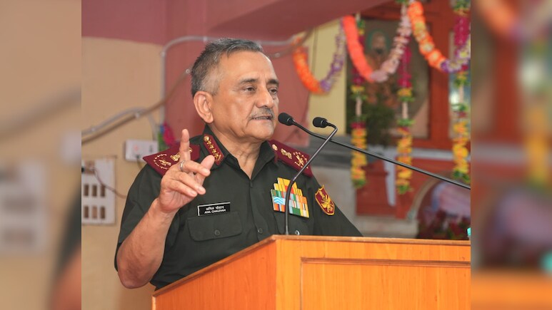 युद्ध में सफलता के लिए 'सरप्राइज' फैक्टर महत्वपूर्ण : सीडीएस अनिल चौहान युद्ध में सफलता के लिए 'सरप्राइज' फैक्टर महत्वपूर्ण : सीडीएस अनिल चौहान
