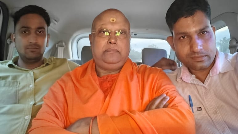 EXCLUSIVE: मुझे बाबा ने आश्रम में किडनैप... छात्रा ने NDTV को बताई दिल्‍ली के डर्टी बाबा की एक-एक करतूत