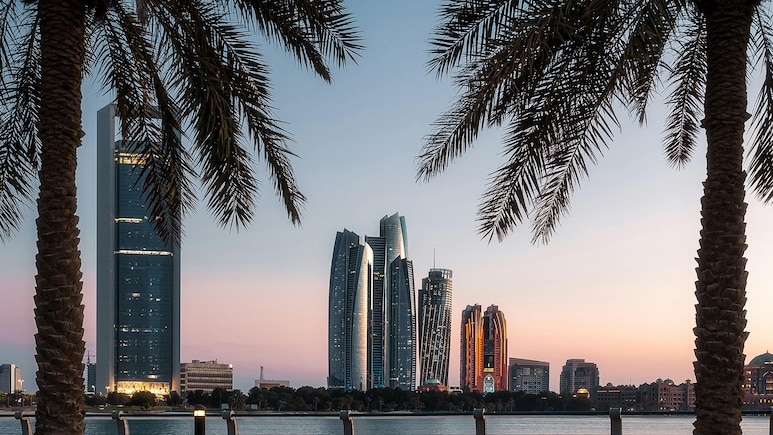 Can You Really Do Abu Dhabi In A Budget Of Rs 40,000? Yes, Here's How Can You Really Do Abu Dhabi In A Budget Of Rs 40,000? Yes, Here's How