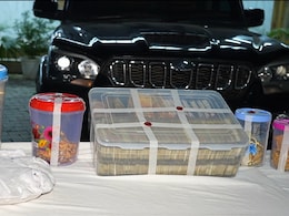 58 ठिकानों पर छापेमारी, लाखें रुपये और हथियार बरामद, दिल्ली पुलिस का गैंगस्टरों पर बड़ा शिकंजा