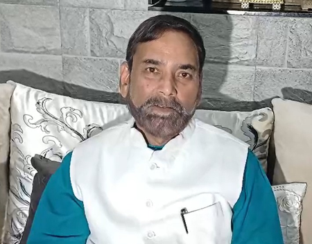 नीतीश कुमार को नसीहत देने से पहले तेजस्वी यादव अपने गिरेबान में झांकें: राजीव रंजन
