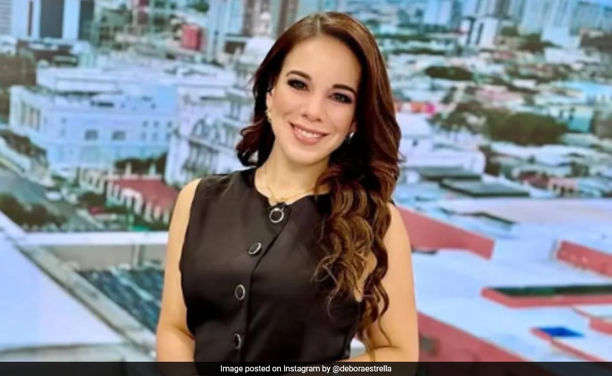 Mexican TV Host Debora Estrella Dies In Plane Crash During Flying Lesson