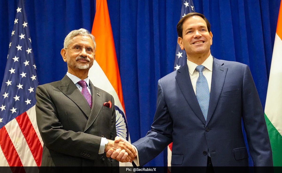 S Jaishankar Meets US Secretary Rubio at G7: Discusses Bilateral Ties and Global Issues After Delhi Blast