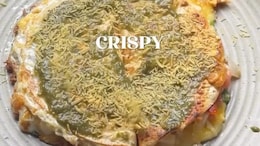 Viral Recipe For Crispy Papad Omelette Divides Foodies Online - Would You Try It?