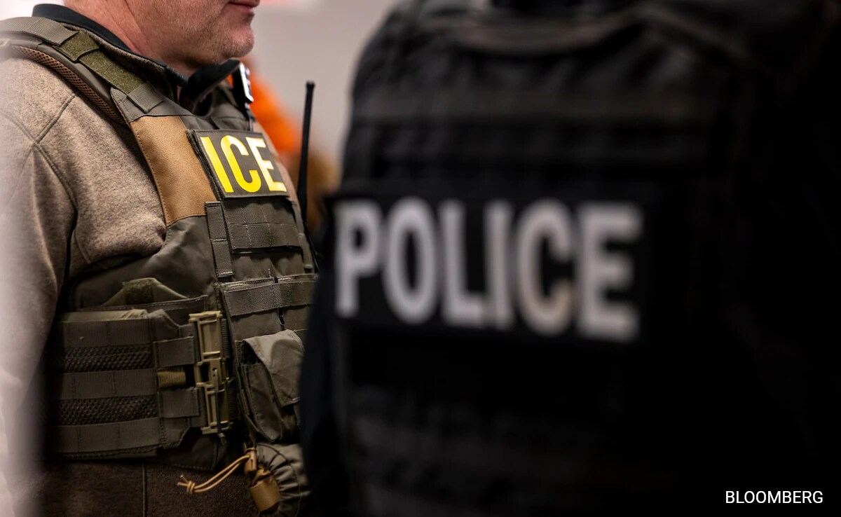 US Offers Bonuses to Police for Migrant Arrests