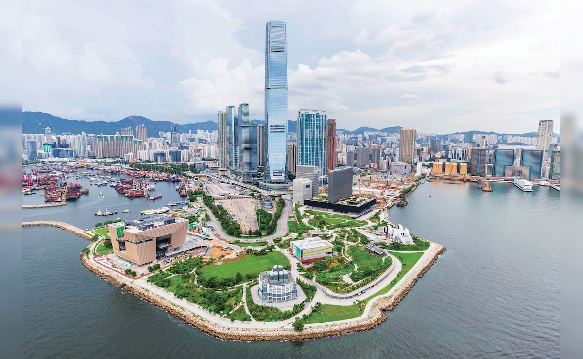 Hong Kong To Have 60,000 Surveillance Cameras With AI Facial Recognition