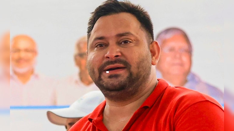 'तब प्रधानमंत्री कहां थे...' पीएम की मां को गाली मुद्दे पर भड़के तेजस्वी का पलटवार