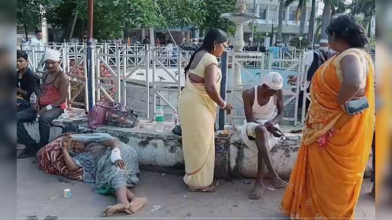 शराबी ने माता-पिता व भाई पर बरपाया कहर, लाठी-डंडे और तलवार से किया ताबड़तोड़ हमला