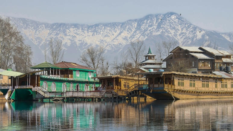 Jammu And Kashmir Reopens Popular Tourist Sites This Month - See List Inside Jammu And Kashmir Reopens Popular Tourist Sites This Month - See List Inside