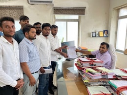 चतुर्थ श्रेणी भर्ती परीक्षा: बेरोजगार संघ ने उठाई अतिरिक्त बसों की मांग, परीक्षा में शामिल होंगे 25 लाख अभ्यर्थी  चतुर्थ श्रेणी भर्ती परीक्षा: बेरोजगार संघ ने उठाई अतिरिक्त बसों की मांग, परीक्षा में शामिल होंगे 25 लाख अभ्यर्थी