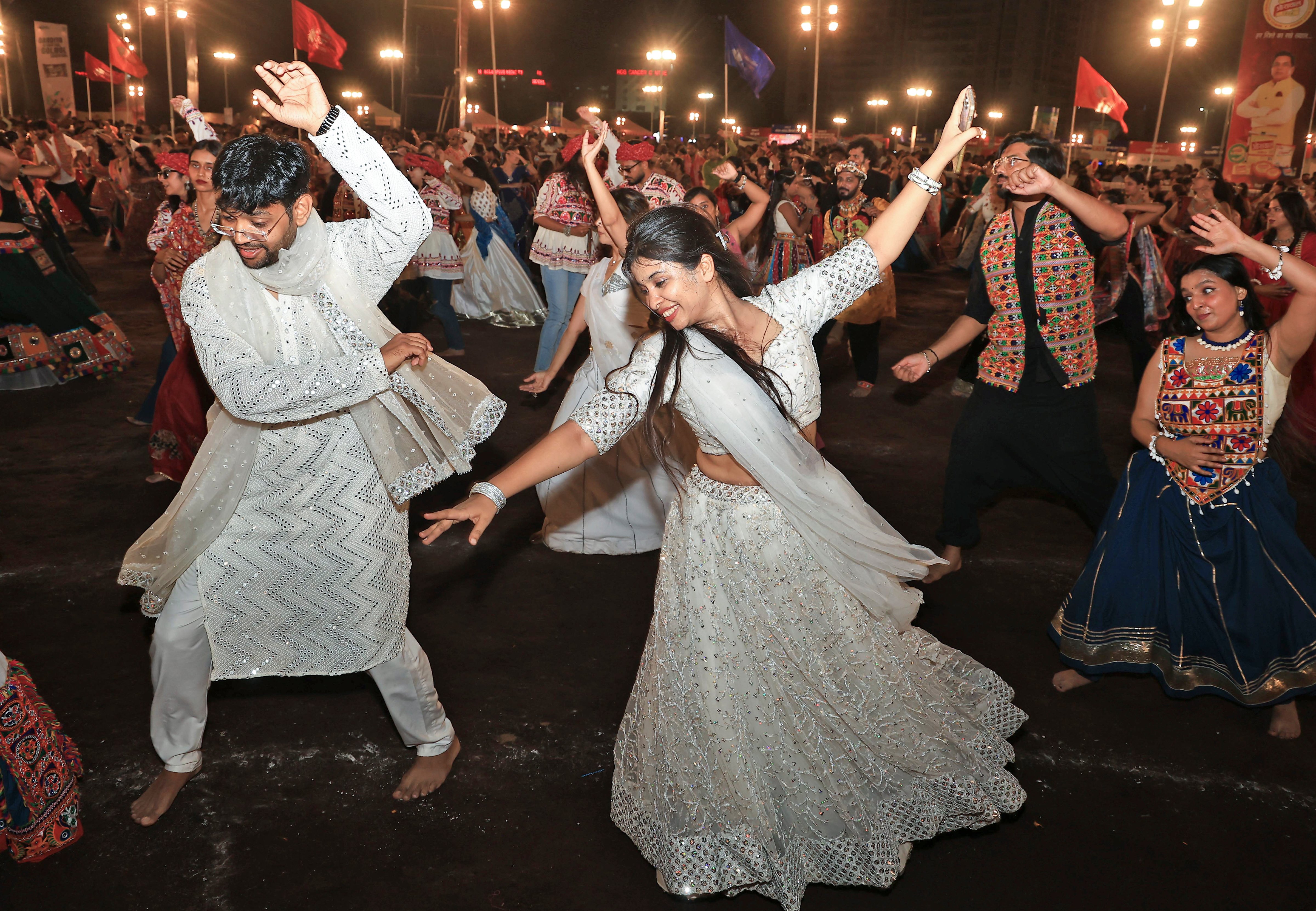 Garba In Mumbai: Expensive, Crowded And Dangerous? — Netizens Lament On Social Media