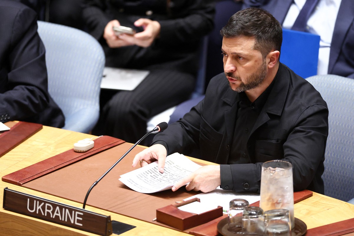 Zelensky Urges China To Pressure Russia To End Ukraine War