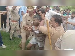 बाराबंकी के रामस्वरूप मेमोरियल यूनिवर्सिटी में छात्रों का बवाल, पुलिस चौकी तोड़ी, पुलिस का लाठीचार्ज बाराबंकी के रामस्वरूप मेमोरियल यूनिवर्सिटी में छात्रों का बवाल, पुलिस चौकी तोड़ी, पुलिस का लाठीचार्ज