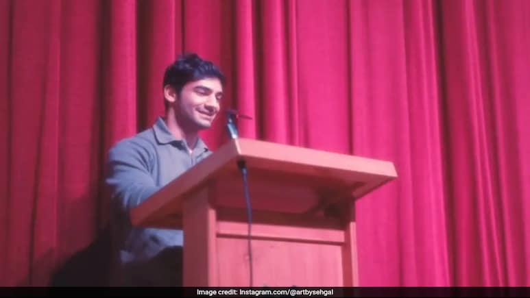 "Ticked It Off My Bucket List": Artist Abhay Sehgal Shares Emotional Video Of Returning To School As Chief Guest "Ticked It Off My Bucket List": Artist Abhay Sehgal Shares Emotional Video Of Returning To School As Chief Guest
