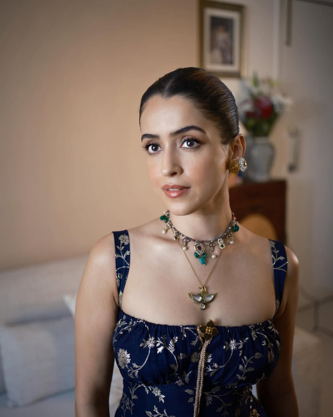 Sanya Malhotra's Fitness Routine Is All About Strength Training, <i>Poha</i> And <i>Rajma Chawal</i>