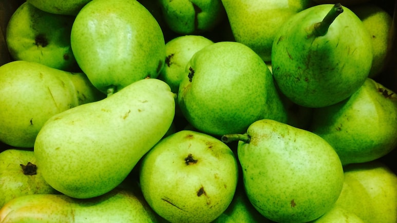 नाम है 'नाश', लेकिन कर देती है सेहत का उद्धार, कब्ज की तोड़ेगी कमर, कम होगा वजन और शुगर, जान लें नाशपाती के फायदे-नुकसान