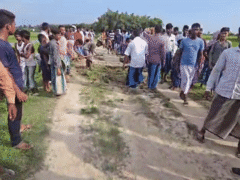 बिहार की ये सड़क पिछले 78 सालों से नहीं बनी, आखिर क्यों अब चंदे से बन रही