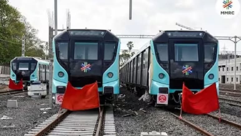 Mumbai News: लाखोंचा खर्च पाण्यात! मेट्रो 6 मार्गिकेवरील खांब जमिनदोस्त Mumbai News: लाखोंचा खर्च पाण्यात! मेट्रो 6 मार्गिकेवरील खांब जमिनदोस्त