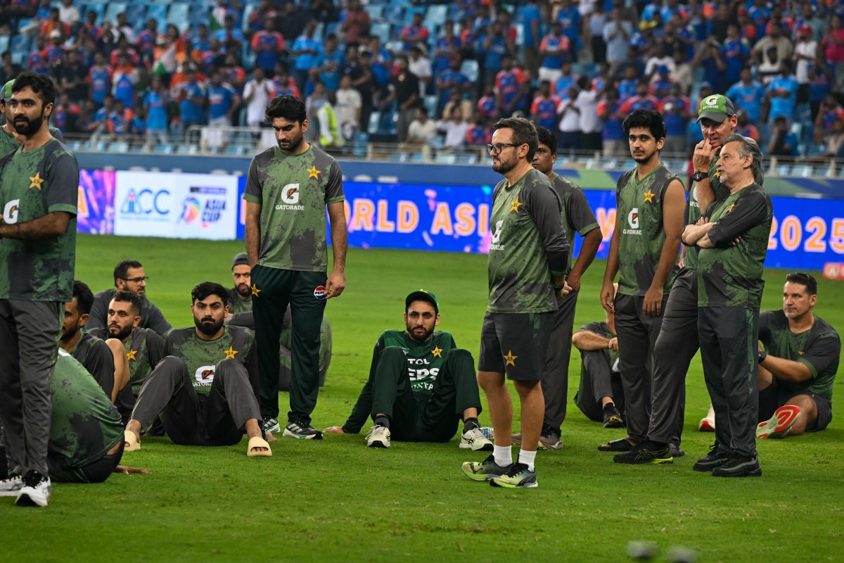 Pak Media, Ex Stars In Meltdown After India Clinch 'Trophy-Less Asia Cup Title