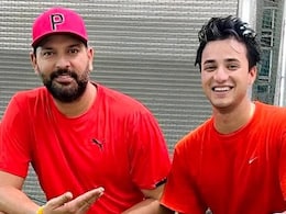 Abhishek Sharma's Father Reveals Yuvraj Singh's "Guru Mantra" Amid Asia Cup Exploits Abhishek Sharma's Father Reveals Yuvraj Singh's "Guru Mantra" Amid Asia Cup Exploits