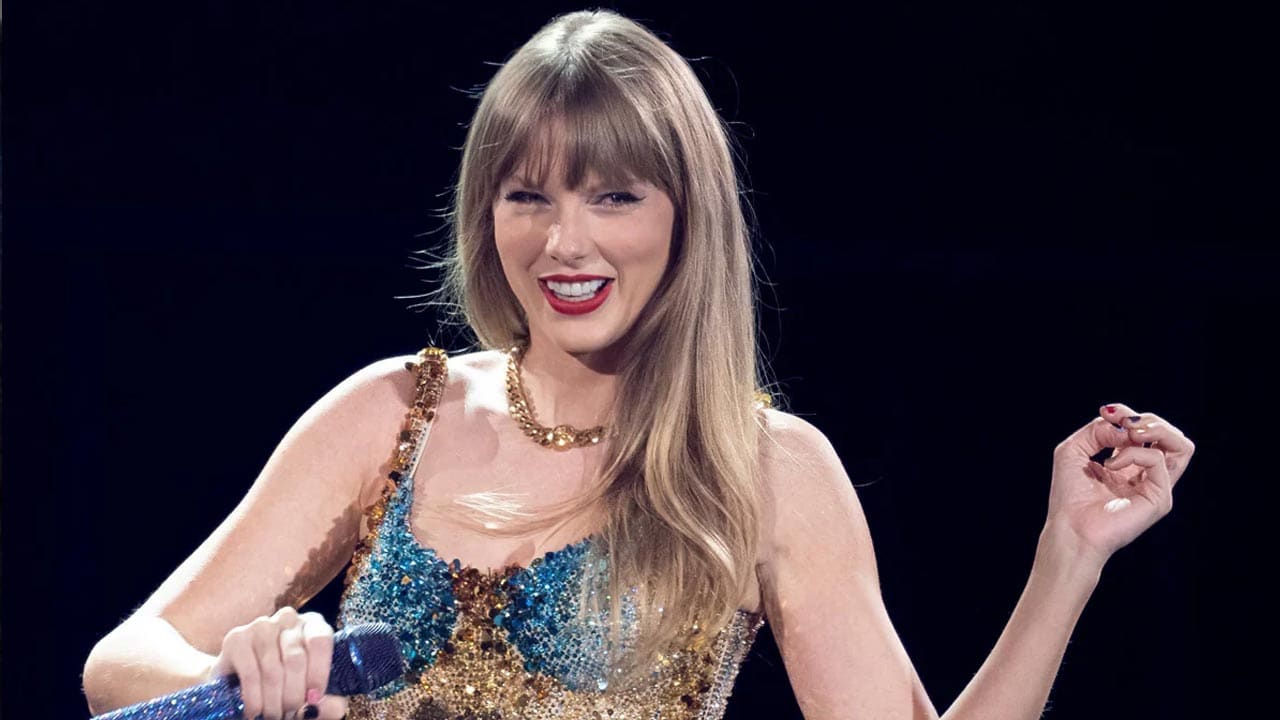 Taylor Swift Fans To Attend NFL Season Opener Hoping To See Her There