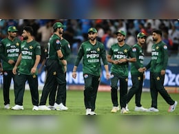 Asia Cup 2025: 'सरेंडर तो होना ही था', पाकिस्तान ड्रामे का सोशल मीडिया पर उड़ रहा जमकर मजाक Asia Cup 2025: 'सरेंडर तो होना ही था', पाकिस्तान ड्रामे का सोशल मीडिया पर उड़ रहा जमकर मजाक