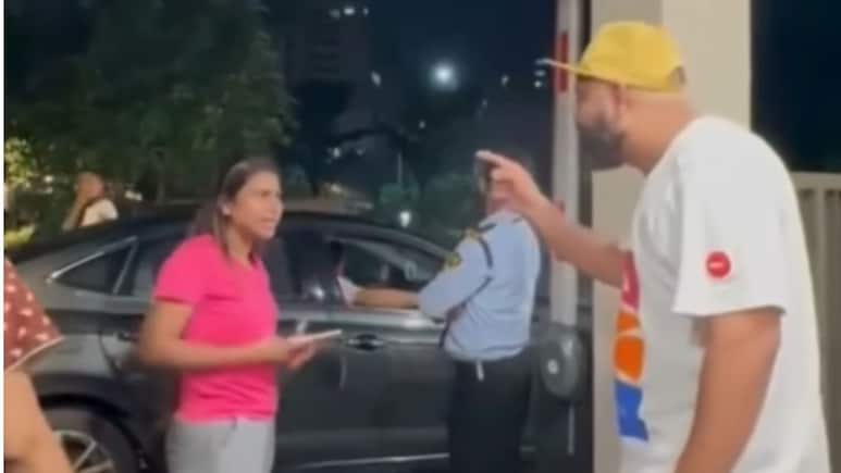 Marathi Vs Hindi: 'मेलो तरी मराठी बोलणार नाही'; ट्रॅव्हल ब्लॉगरचा माज, VIDEO व्हायरल Marathi Vs Hindi: 'मेलो तरी मराठी बोलणार नाही'; ट्रॅव्हल ब्लॉगरचा माज, VIDEO व्हायरल
