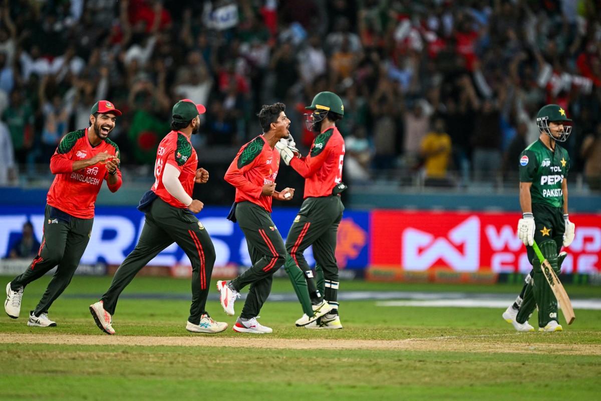 Pakistan vs Bangladesh LIVE Score, Asia Cup 2025: Pakistan Left Shell-Shocked By Bangladesh, Lose 2 Wickets In First 2 Overs