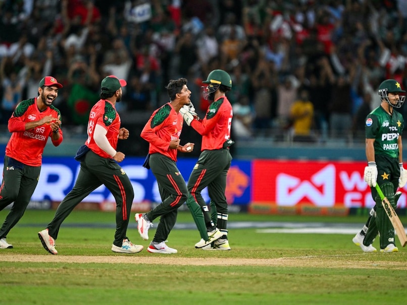 Pakistan vs Bangladesh LIVE Score, Asia Cup 2025: Shell-Shocked Pakistan 4 Wickets Down, Tottering In Do-Or-Die Clash vs Bangladesh