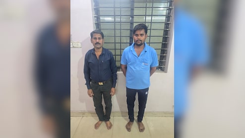 महिला के नाखून में लगे खून की जांच से खुला राज, पति और बेटे ने डेढ़ साल पहले किया था मर्डर 