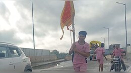 खाटूश्&zwj;यामजी के अनोखे भक्&zwj;त, 175 क&zwj;िलोमीटर दूर से दौड़ते हुए पहुंचे बाबा श्&zwj;याम के धाम