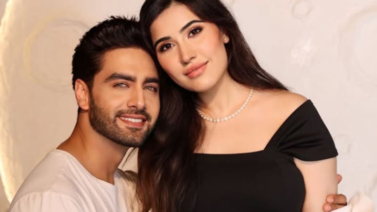 It's A Boy For <i>Yeh Rishta Kya Kehlata Hai</i> Actor Rohit Purohit And Wife Sheena Bajaj. See Post