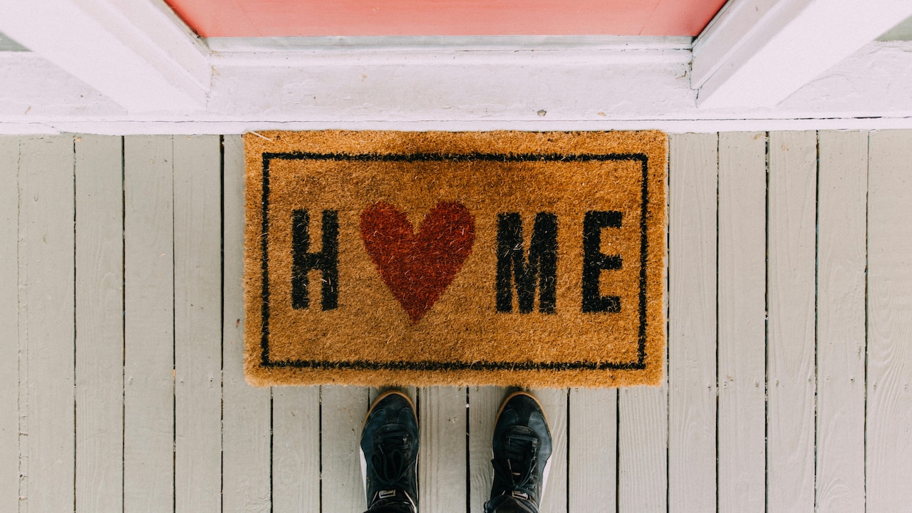 Mats are great way to add some colours and patterns without putting a lot of money