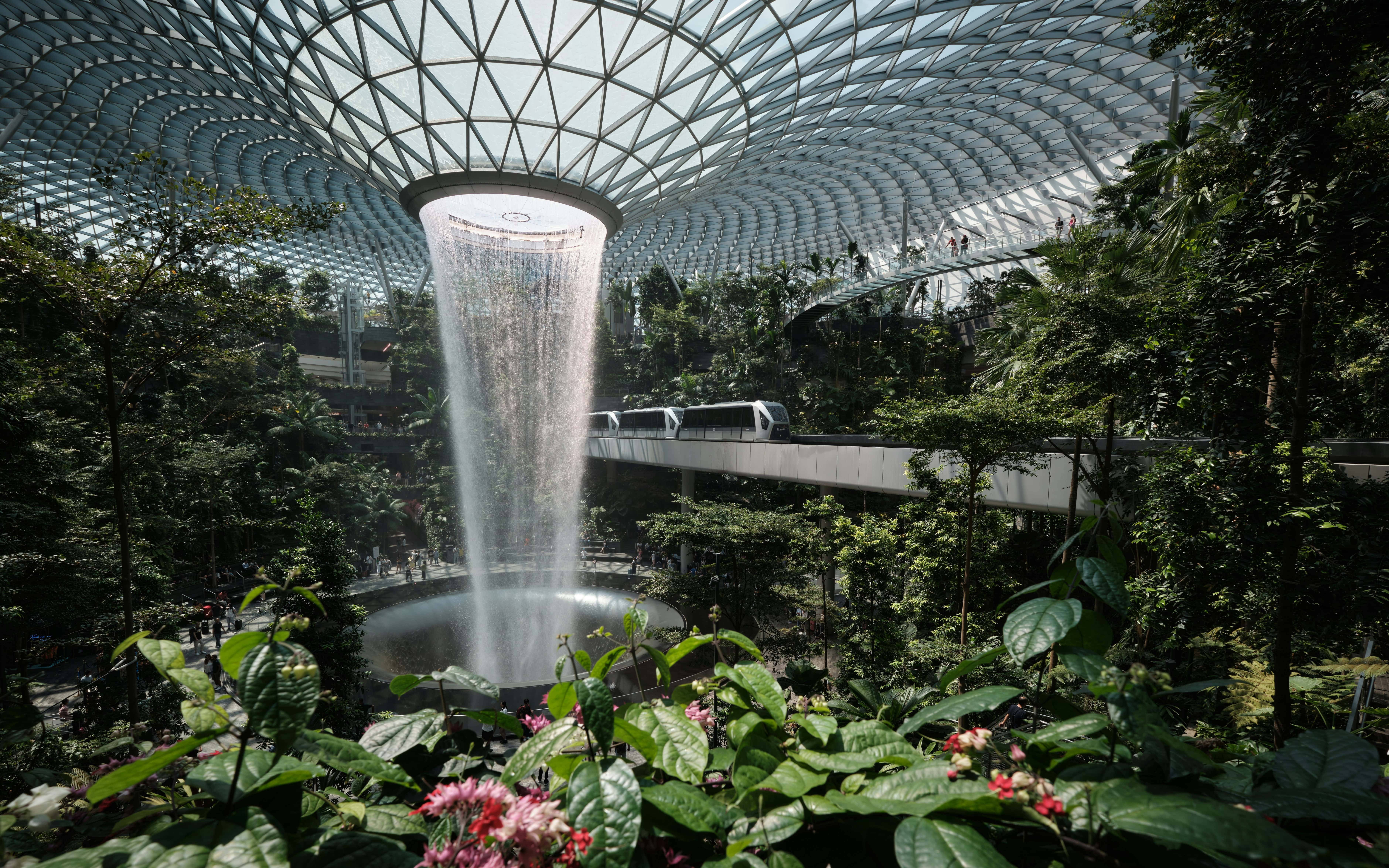 7 Most Passenger-Friendly Airports In The World