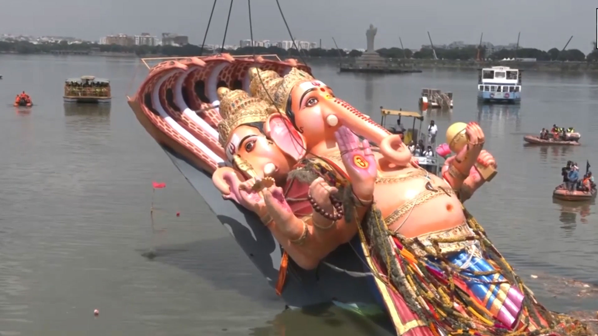Grand Immersion of Khairatabad Ganesh Idol at Hyderabad's Hussain Sagar Lake