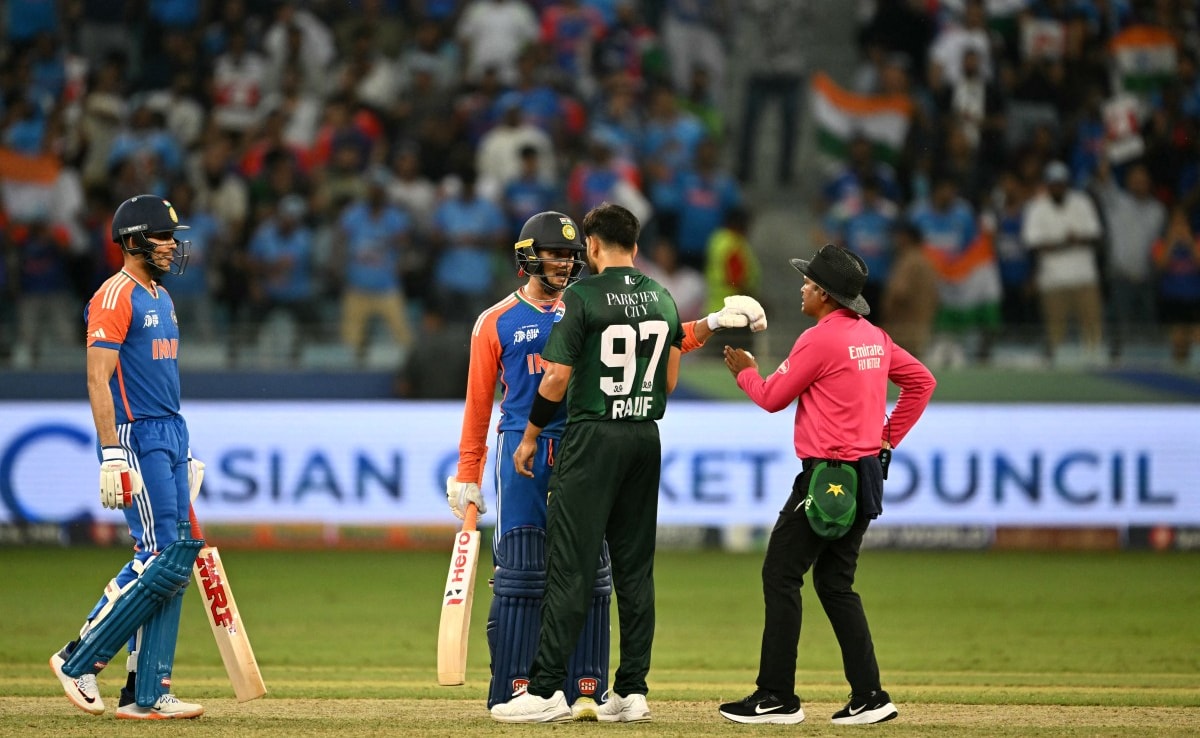 Shubman Gills 4-Word Post A Befitting Reply To Pakistans On-Field Antics In Asia Cup Match