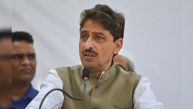देश में दो तरह के कानून, मुसलमान न करें मोहब्बत का दिखावा... यूपी में कार्रवाई पर भड़के इमरान मसूद