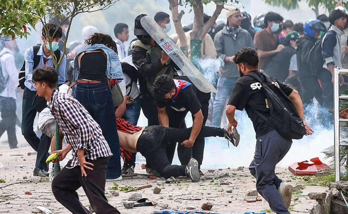 Nepal Protest Live Updates: President, Ministers' Houses Targeted, PM Oli Seeks Dialogue With Protesters