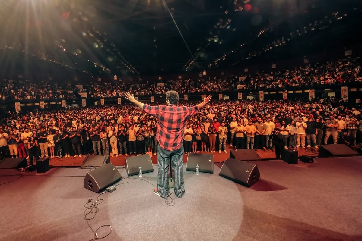 Samay Raina Gets Emotional As He Performs For 25000 Fans In Mumbai: "I Am Grateful..."