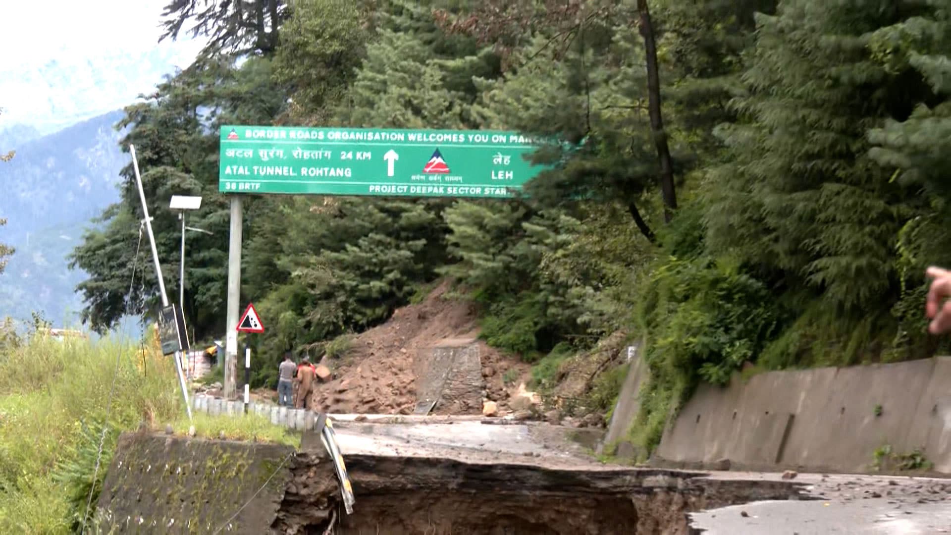 Himachal Pradesh Flash Flood Fury: Homes Submerged, Roads Washed Away