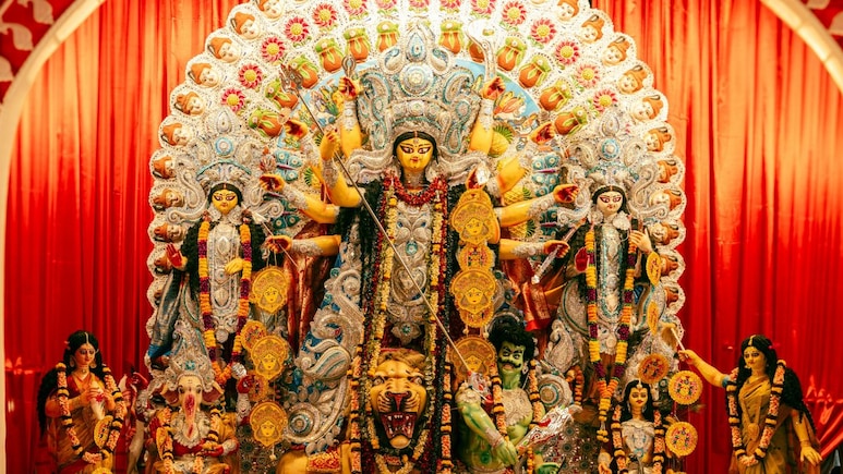7 Iconic Places In Bengal For An Unforgettable Durga Puja Experience